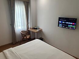 Hotel Sepanak by Amazing