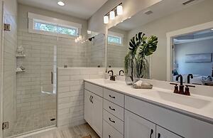 Savannahe Friendly Guest House