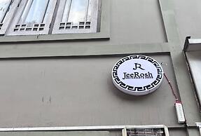 JeeRosh Hotel & Lodge