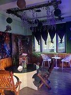 JeeRosh Hotel & Lodge