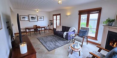 Sandstone Suites