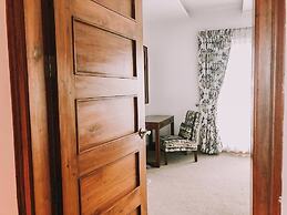 The Mahal Luxurious Homestay