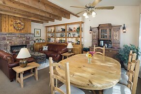 Sunflower Hill Inn