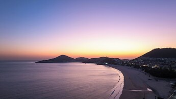 qingdaowushe yujian haijing jiudian