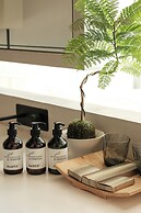 qingdaowushe yujian haijing jiudian