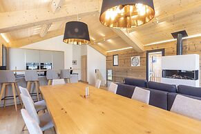 Lush Chalet With Private Sauna