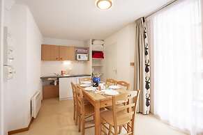 Apartment With Parking for 5 People