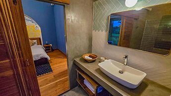 Zuu Tee Organic Farm & Roastery