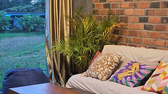 Zuu Tee Organic Farm & Roastery