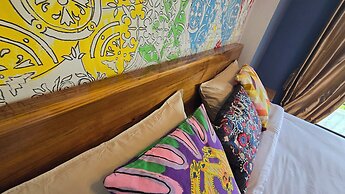 Zuu Tee Organic Farm & Roastery