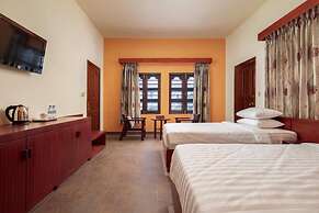 Amara Palace