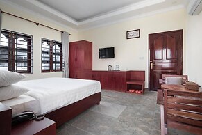 Amara Palace