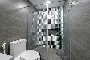 Luxe Paradise Residence Nguyen Khac Hieu