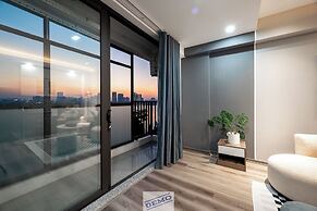 Luxe Paradise Residence 76 To Ngoc Van