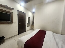 Hotel Merry Gold