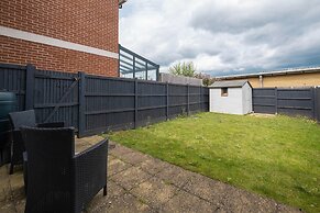 3 Bedroom and 2 Bath House with Balcony