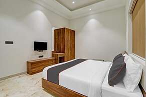 HOTEL RATNA VILAS PALACE