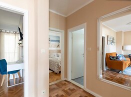 Charming Apartment Sant Elia