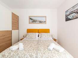 Charming Apartment Sant Elia
