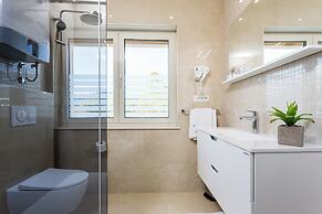 Shine of Life Luxury Rooms