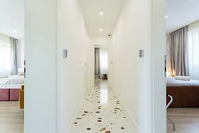 Shine of Life Luxury Rooms