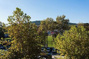 Shine of Life Luxury Rooms