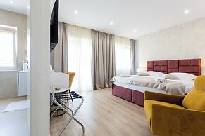 Shine of Life Luxury Rooms