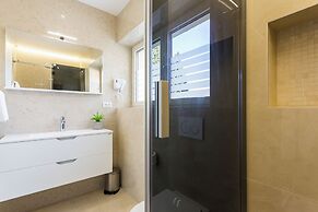 Shine of Life Luxury Rooms