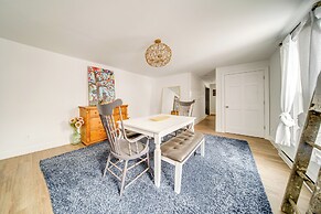 2 Mi to Lake Erie: Westfield Retreat w/ Deck!