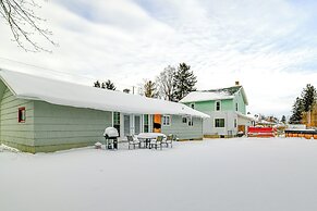 4 Mi to Dtwn: Pet-friendly Home in Utica