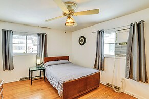 4 Mi to Dtwn: Pet-friendly Home in Utica