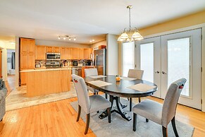 4 Mi to Dtwn: Pet-friendly Home in Utica