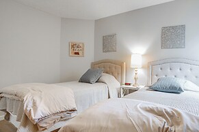 Modern Townhome at Wintergreen Resort