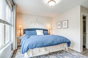 Modern Townhome at Wintergreen Resort