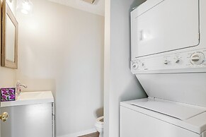 Modern Townhome at Wintergreen Resort