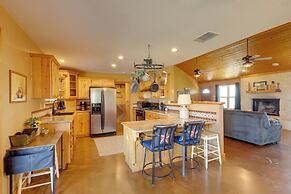 Private Hot Tub & Pickleball Court: Baird Home!