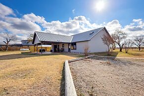 Private Hot Tub & Pickleball Court: Baird Home!