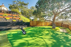 2 Mi to Beach: Home w/ Patio in Del Rey Oaks!