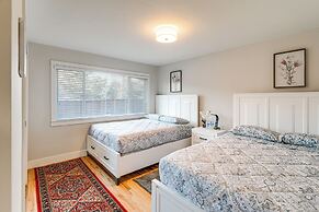 2 Mi to Beach: Home w/ Patio in Del Rey Oaks!