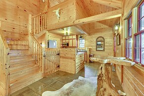 5 Mi to Beaver Lake: Family Cabin w/ Game Room