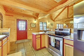 5 Mi to Beaver Lake: Family Cabin w/ Game Room