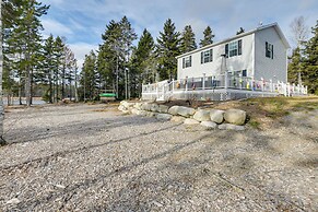 West Bay Home w/ Hot Tub & Fire Pit in Gouldsboro!