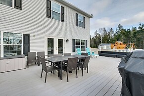 West Bay Home w/ Hot Tub & Fire Pit in Gouldsboro!