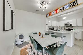 3 Mi to Dtwn: Mesa Townhome w/ Patio