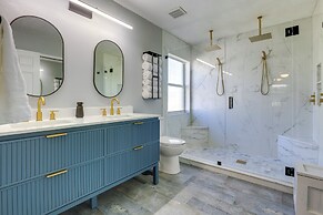 Close to Family Park: Home w/ Screened Lanai!