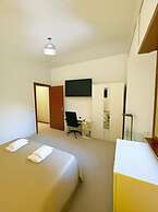 Casa Maria in Roma With 1 Bedrooms and 1 Bathrooms