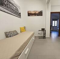 Casa Maria in Roma With 1 Bedrooms and 1 Bathrooms