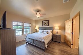 Oma13a14 Gruene Bungalow At Old Mills Resort 6 Bedroom Condo