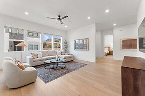 Villa #33 At Bloomington Country Club 3 Bedroom Condo