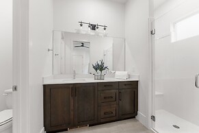 Villa #33 At Bloomington Country Club 3 Bedroom Condo